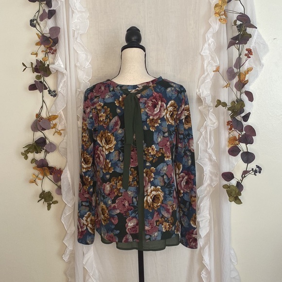 Bobeau‎ Floral and Dark Green Layered Long Sleeve Top Size Small - Picture 4 of 8